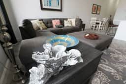 2B Stay at the Heart of Easton! - Image 5