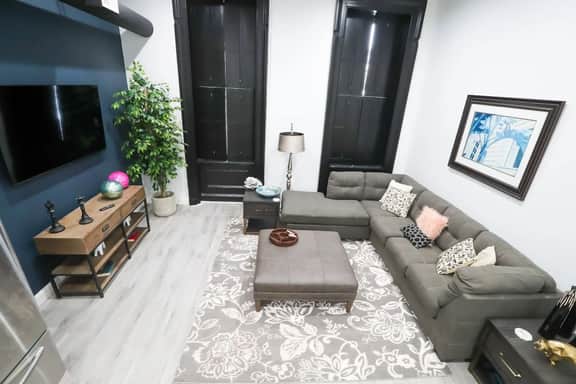 2B Stay at the Heart of Easton! - Image 2